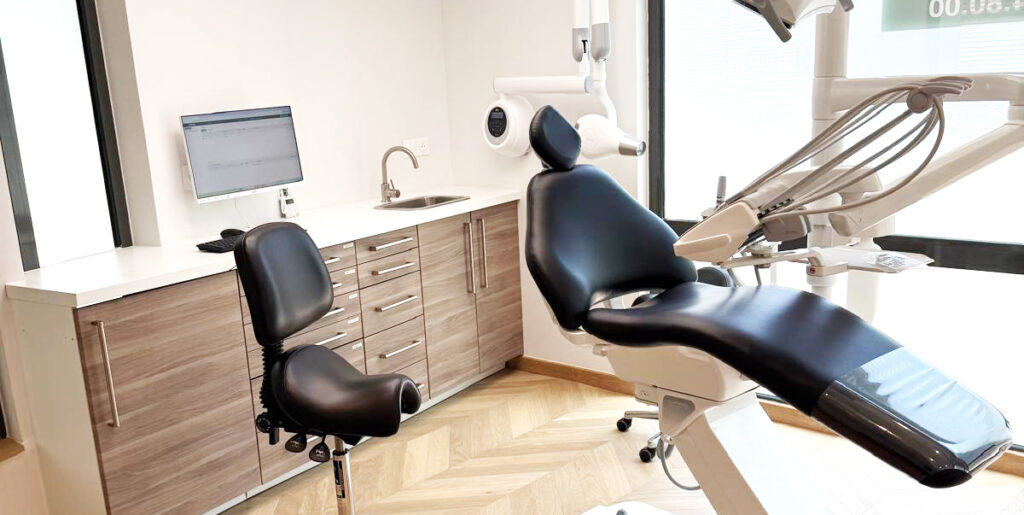 Salle de soins du Cabinet Dentaire Chaville Viroflay