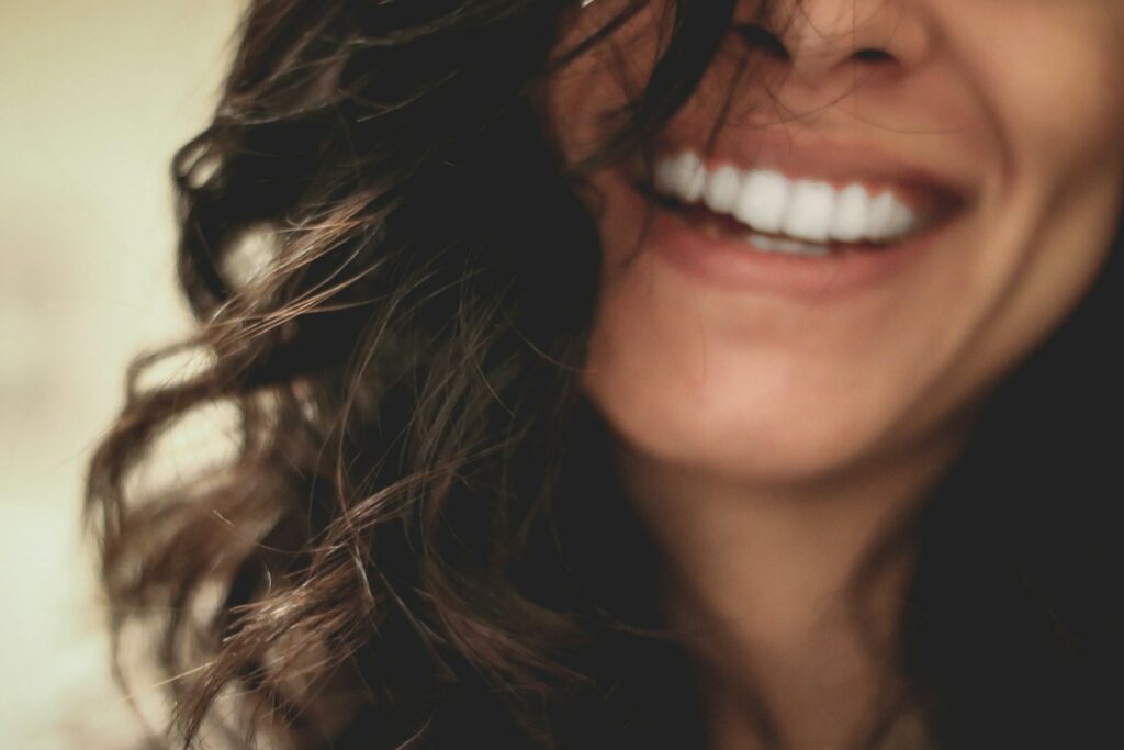 Facettes dentaires : un sourire harmonieux, entre soin et esthétique